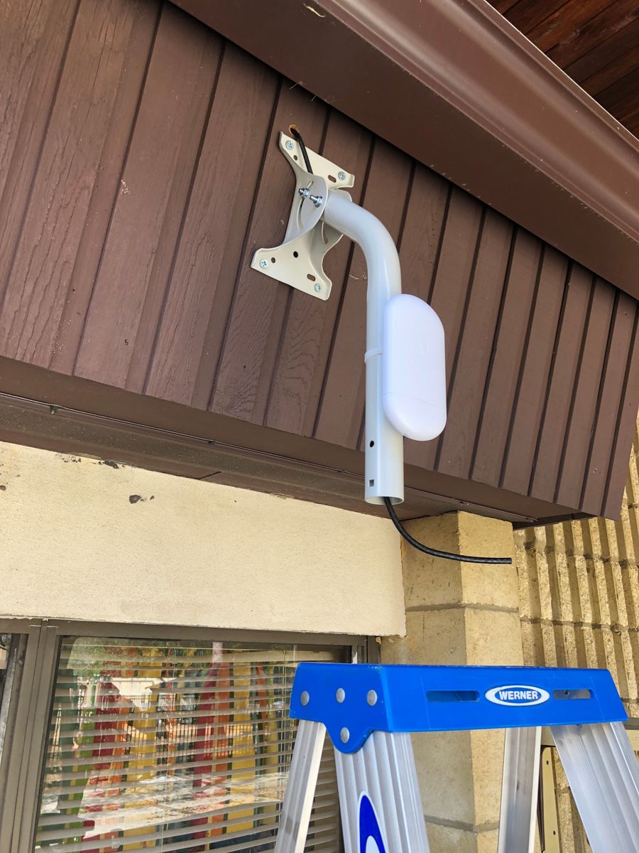 Thiết lập truy cập mạng nội bộ Point to multi point tại một nhà thờ với Ubiquiti
