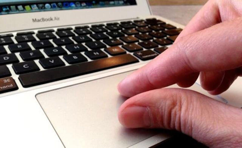 Thay đổi các cài đặt gây khó chịu của bàn di chuột Trackpad trên Macbook