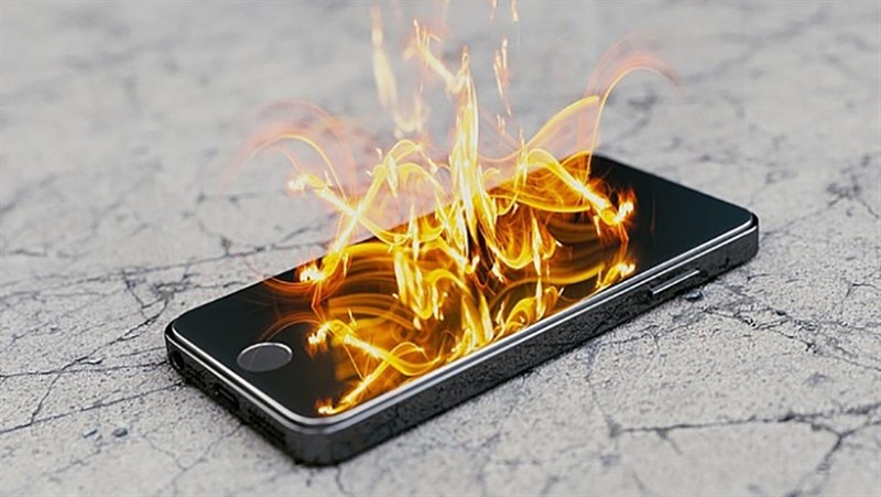 Tại sao Pin smartphone bị phồng và cách xử lí